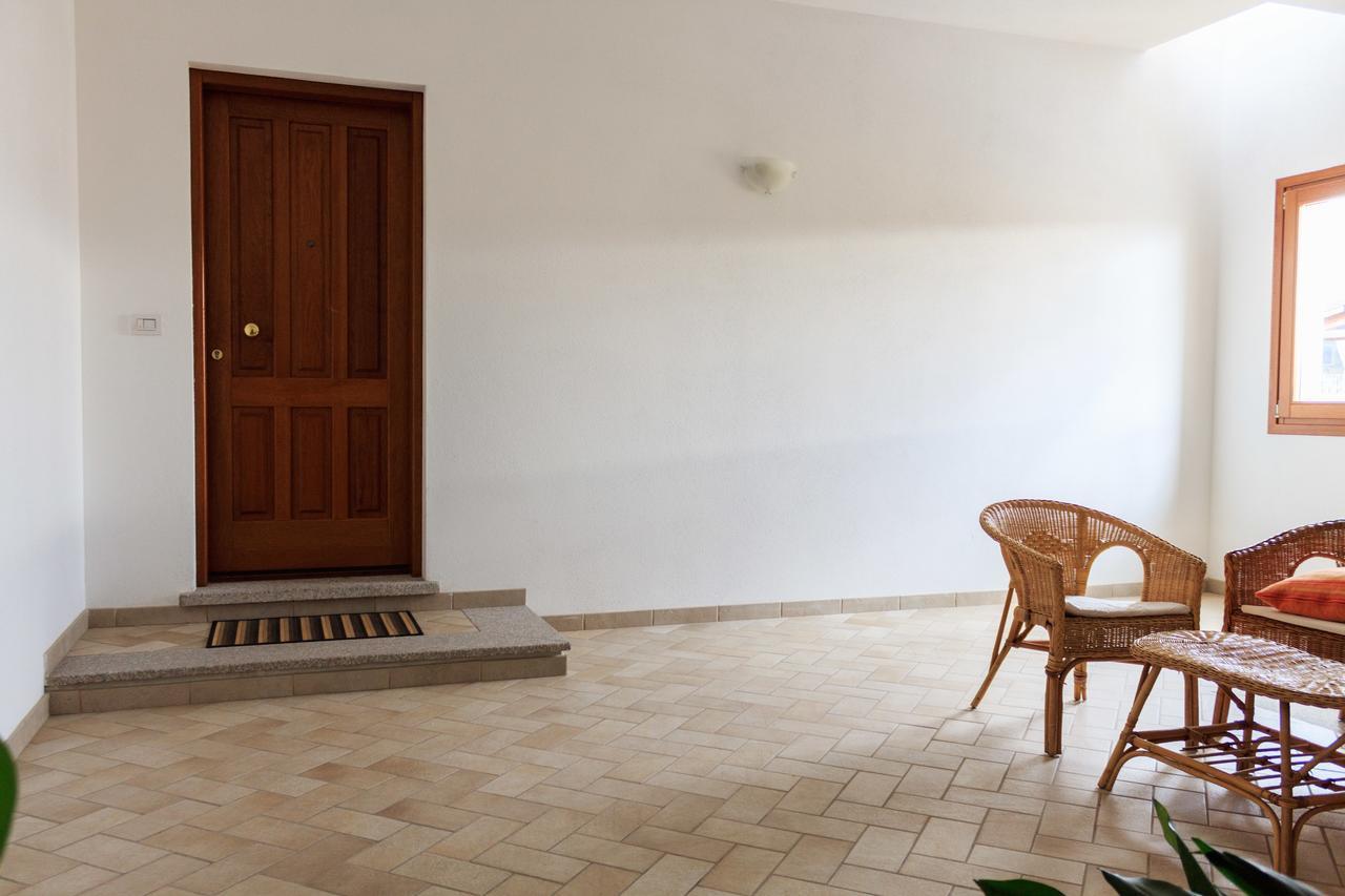 Sanpietroburgo 22 Apartment Olbia Bagian luar foto
